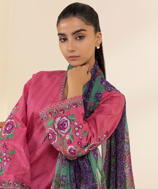 3 Piece - Embroidered Lawn Suit
