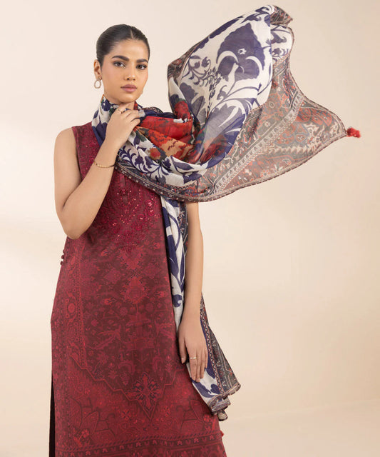 Sapphire Unstitched Lawn '25 - 3 Piece - Embroidered Lawn Suit in maroon with a printed manar dupatta