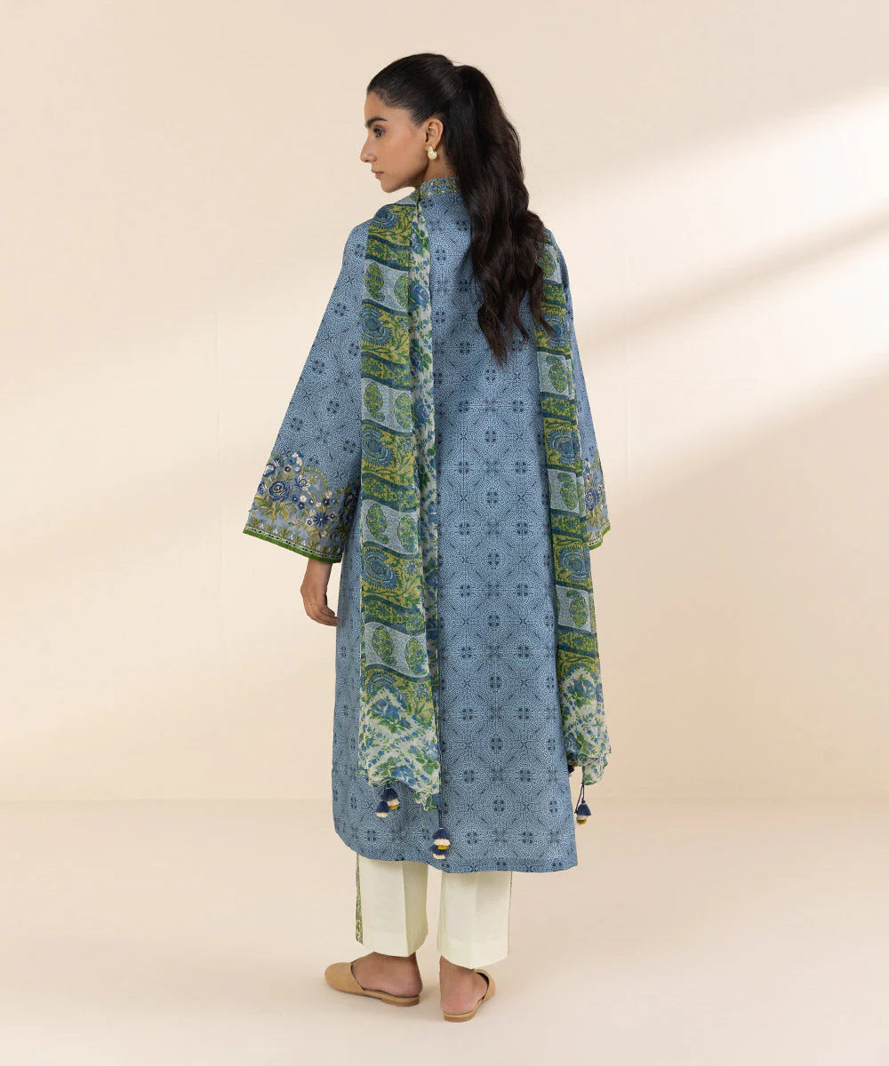 3 Piece - Embroidered Lawn Suit