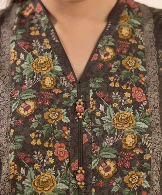 3pc embroidered Linen suit