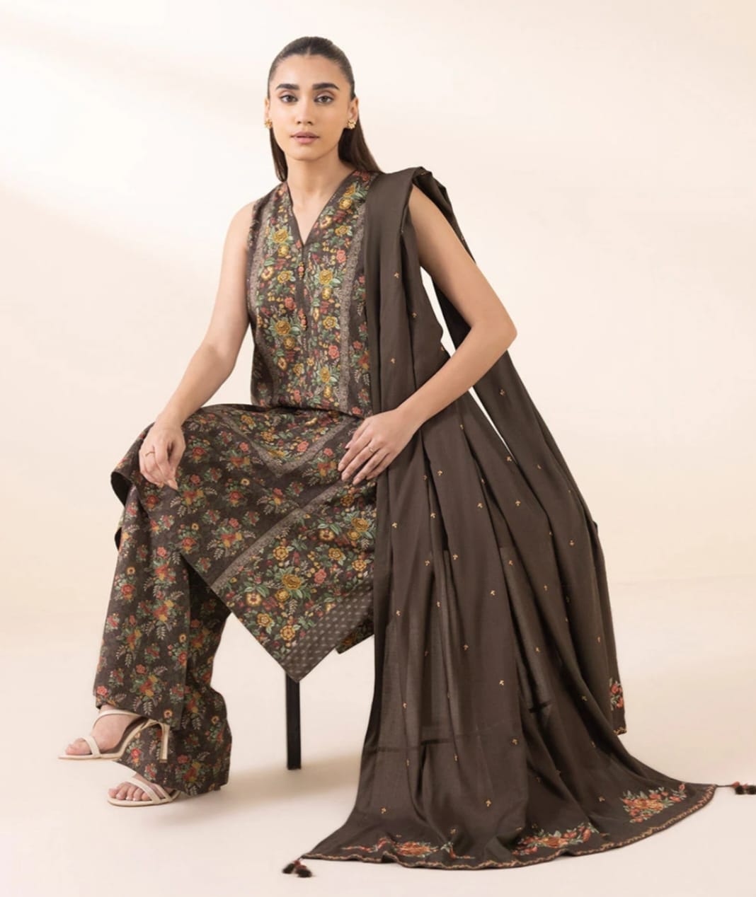 3pc embroidered Linen suit